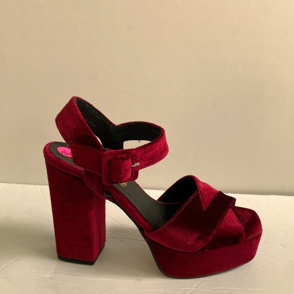 L’INTERVALLE Burgundy Platform Sandals!!! Leather Lined!!! Made in Spain!!! - Picture 6 of 10